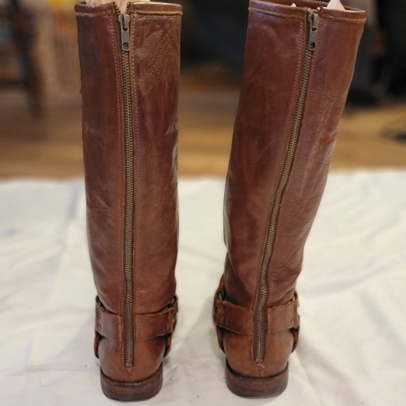 Frye Brown Boots - Picture 3 of 10